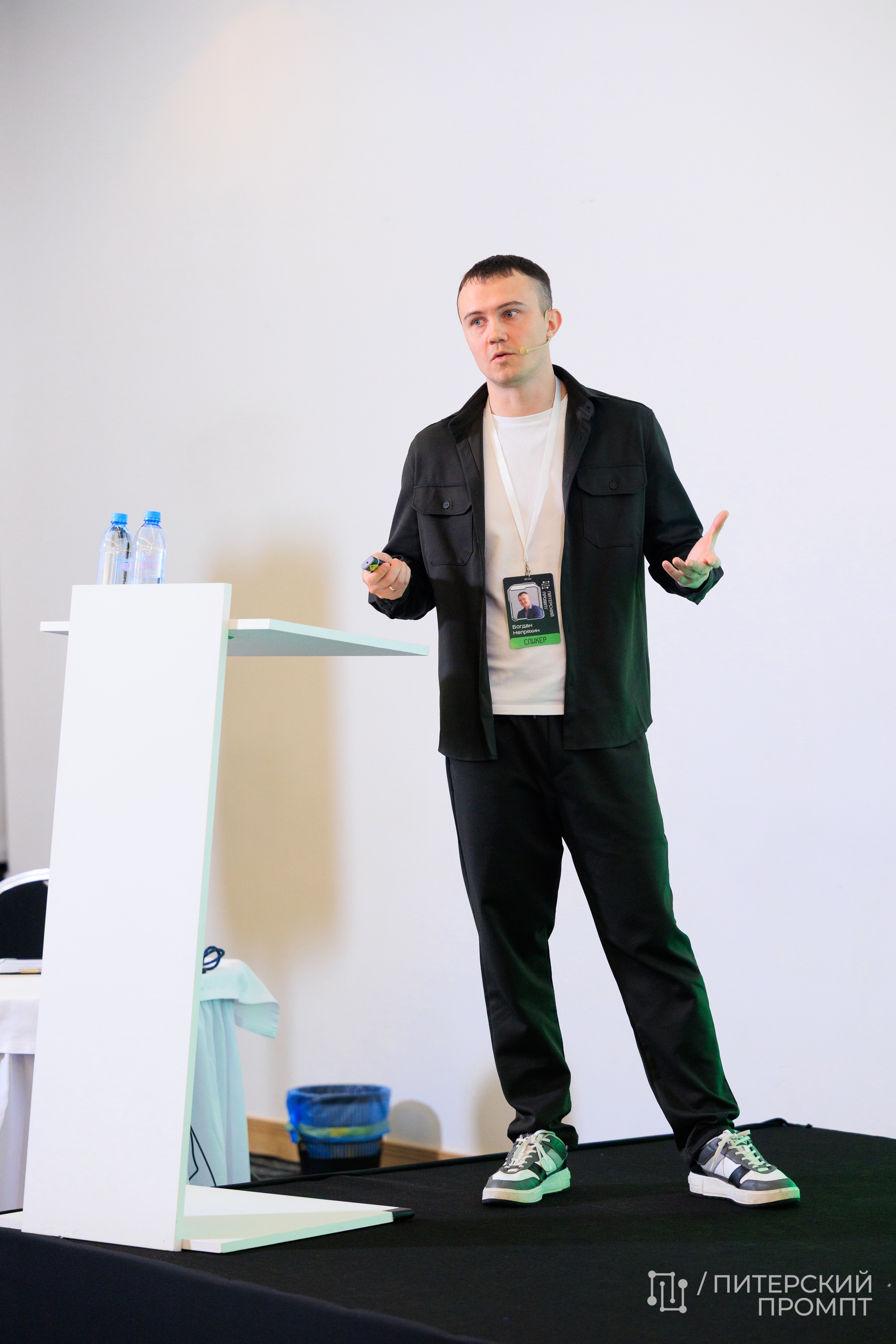 Питерский Промпт — на сцене